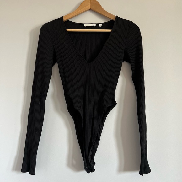 Wilfred Black Ribbed Bodysuit - Picture 1 of 2